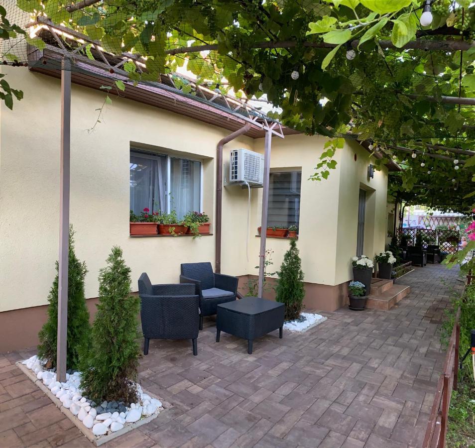 Casa Lui Mamaia Hotel Constanta Exterior photo